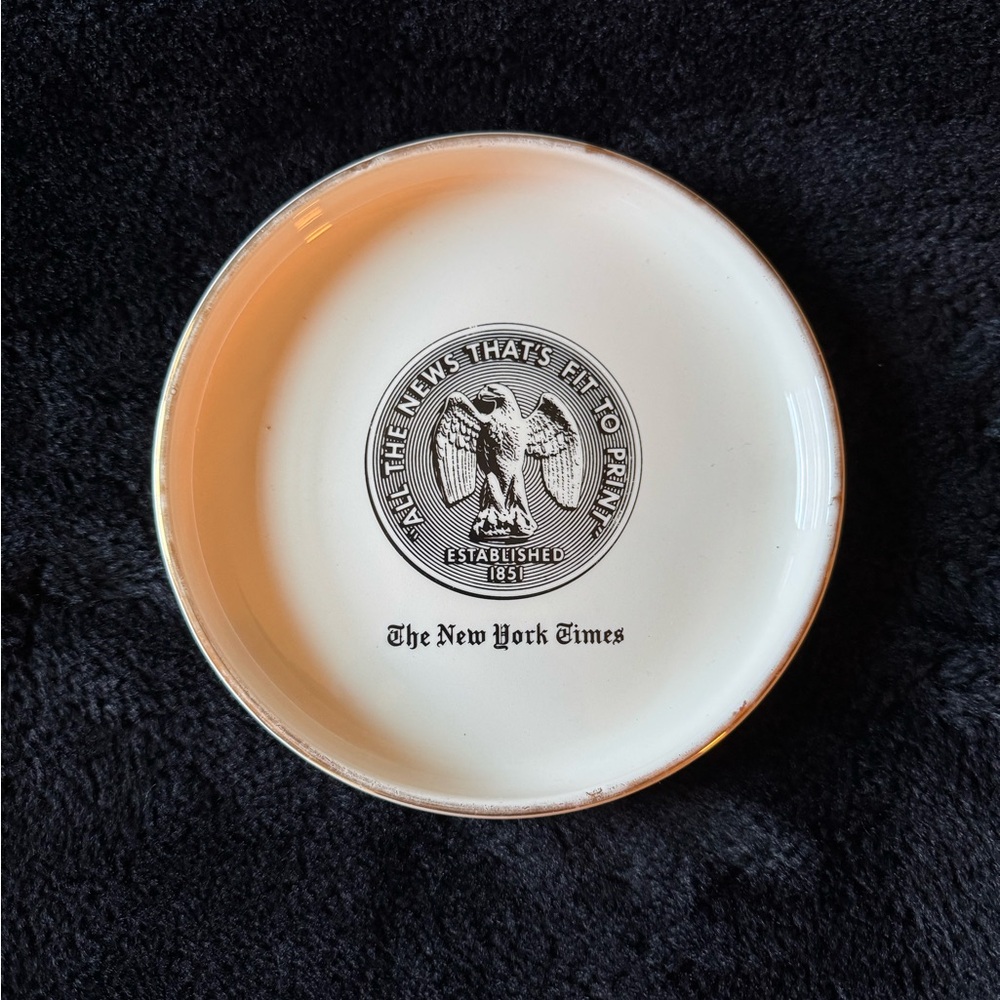 Vintage The New York Times Ashtray. Authentic